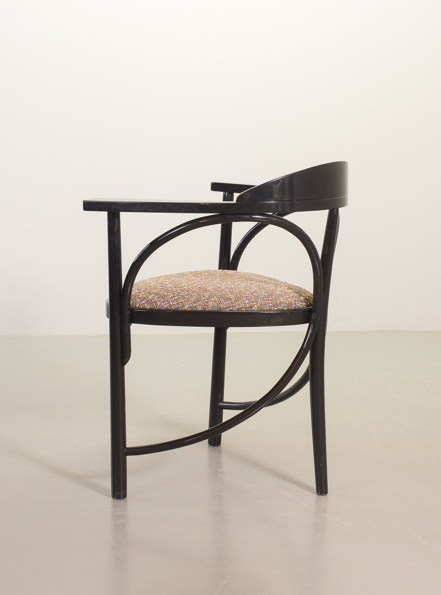4 Wooden Black Lacquered Thonet Triangle Dining Chairs Model 87, 1980s