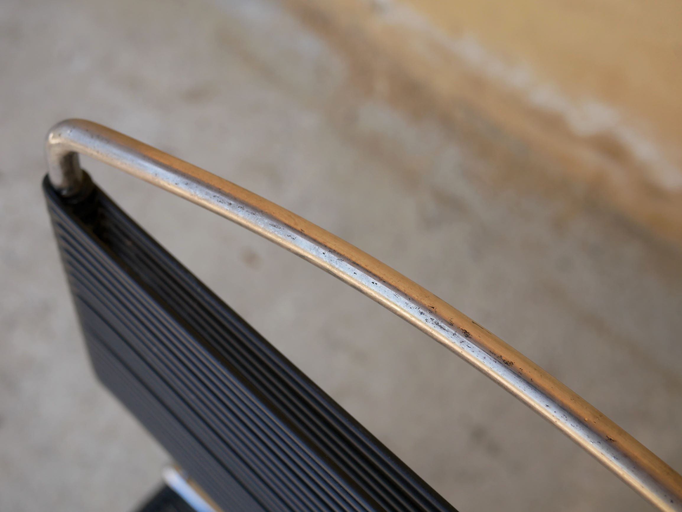 Black vintage scoubidou chair