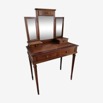 Dressing table 30