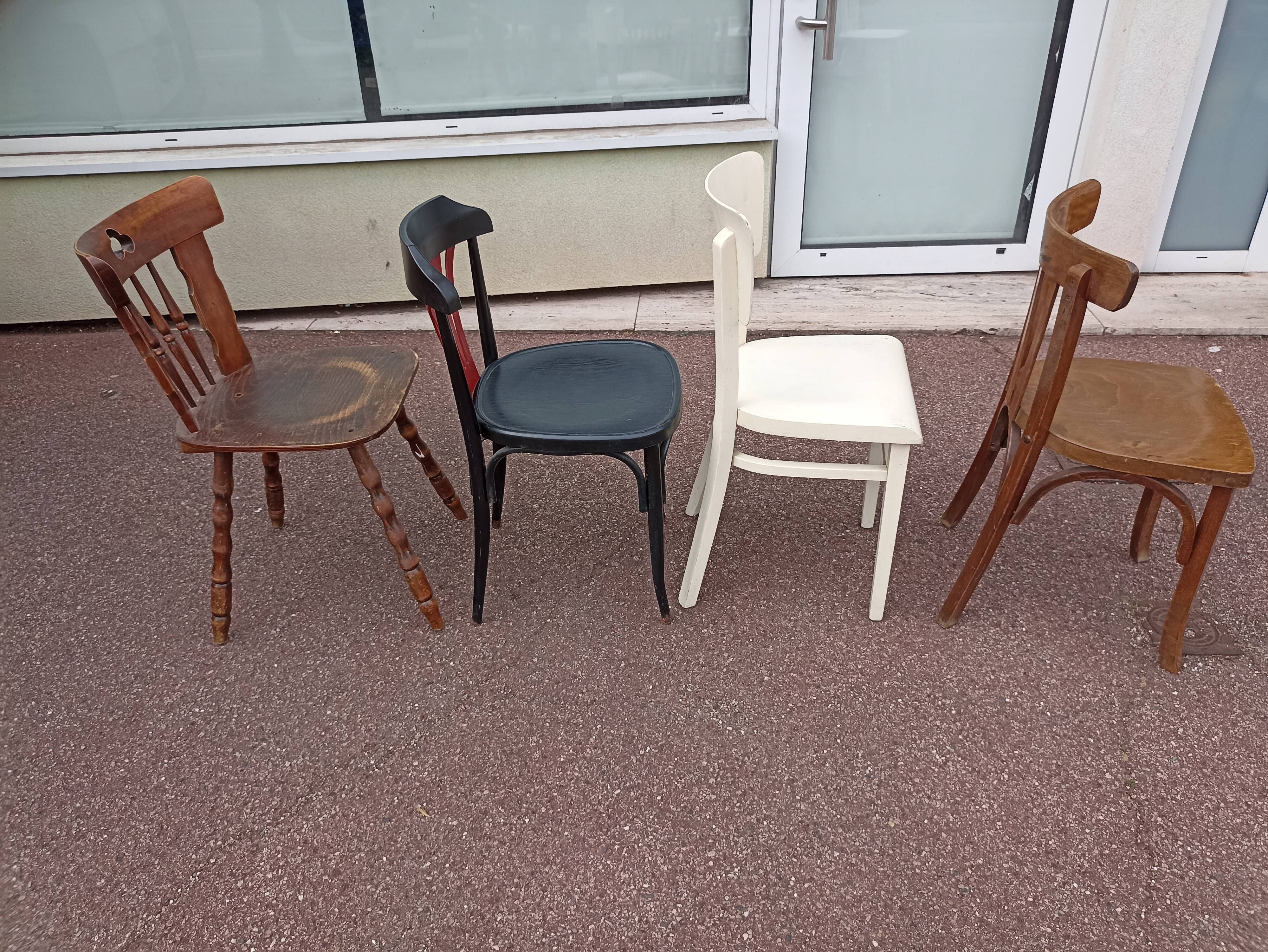 Set of 12 mismatched wooden bistro chairs - vintage