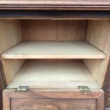 Notary's cabinet