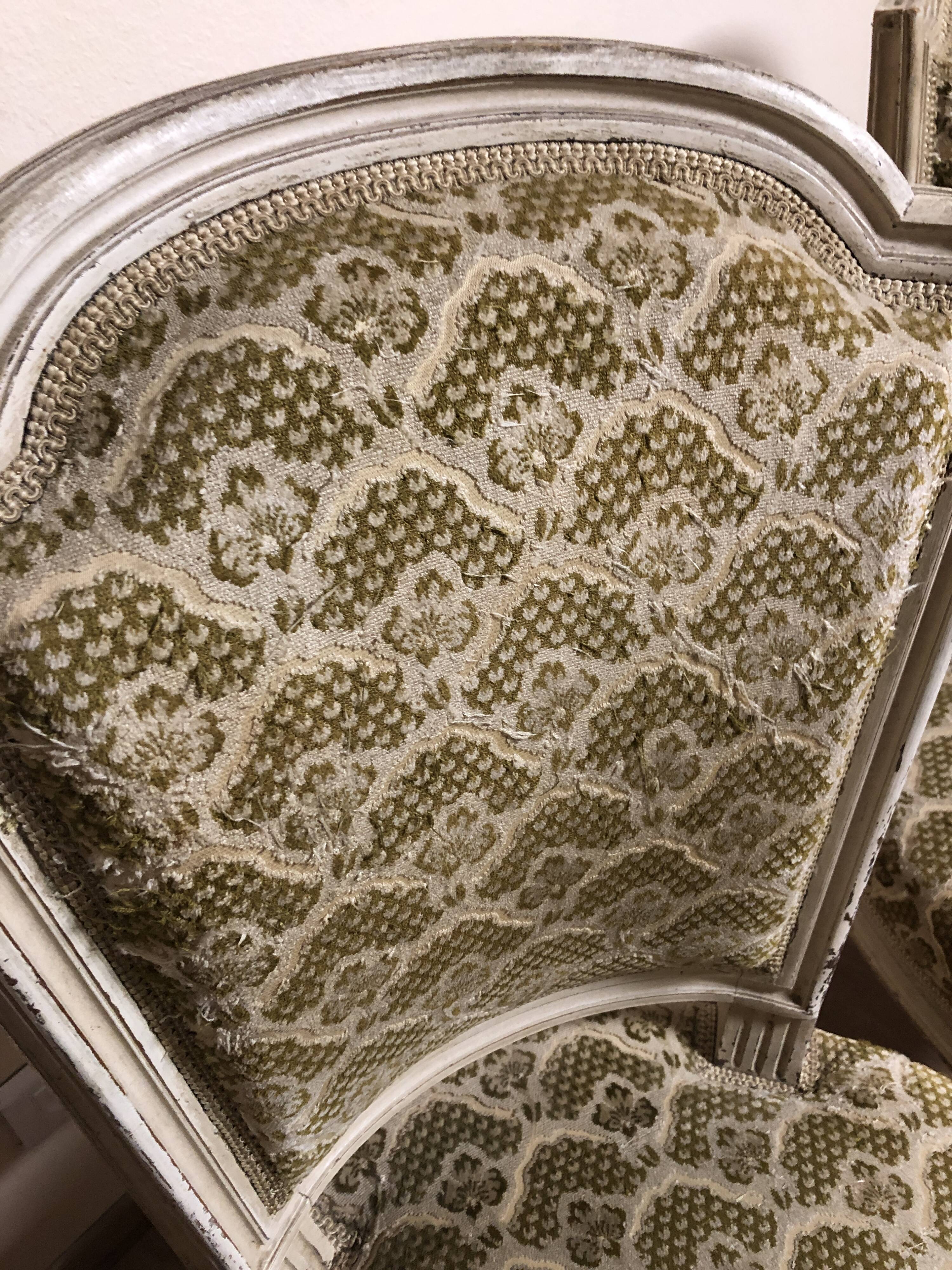 4 chairs