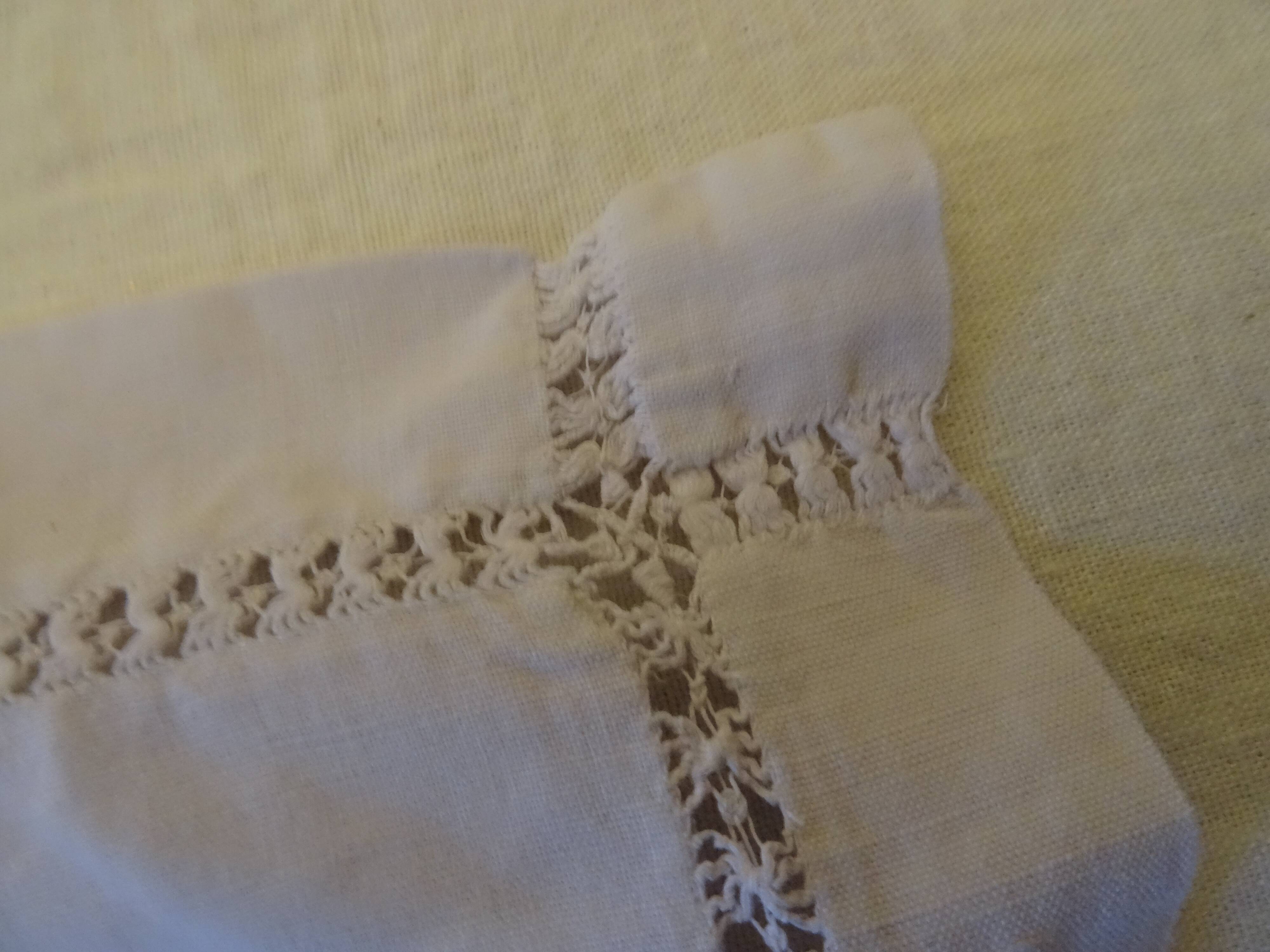 Pillowcase in linen with days