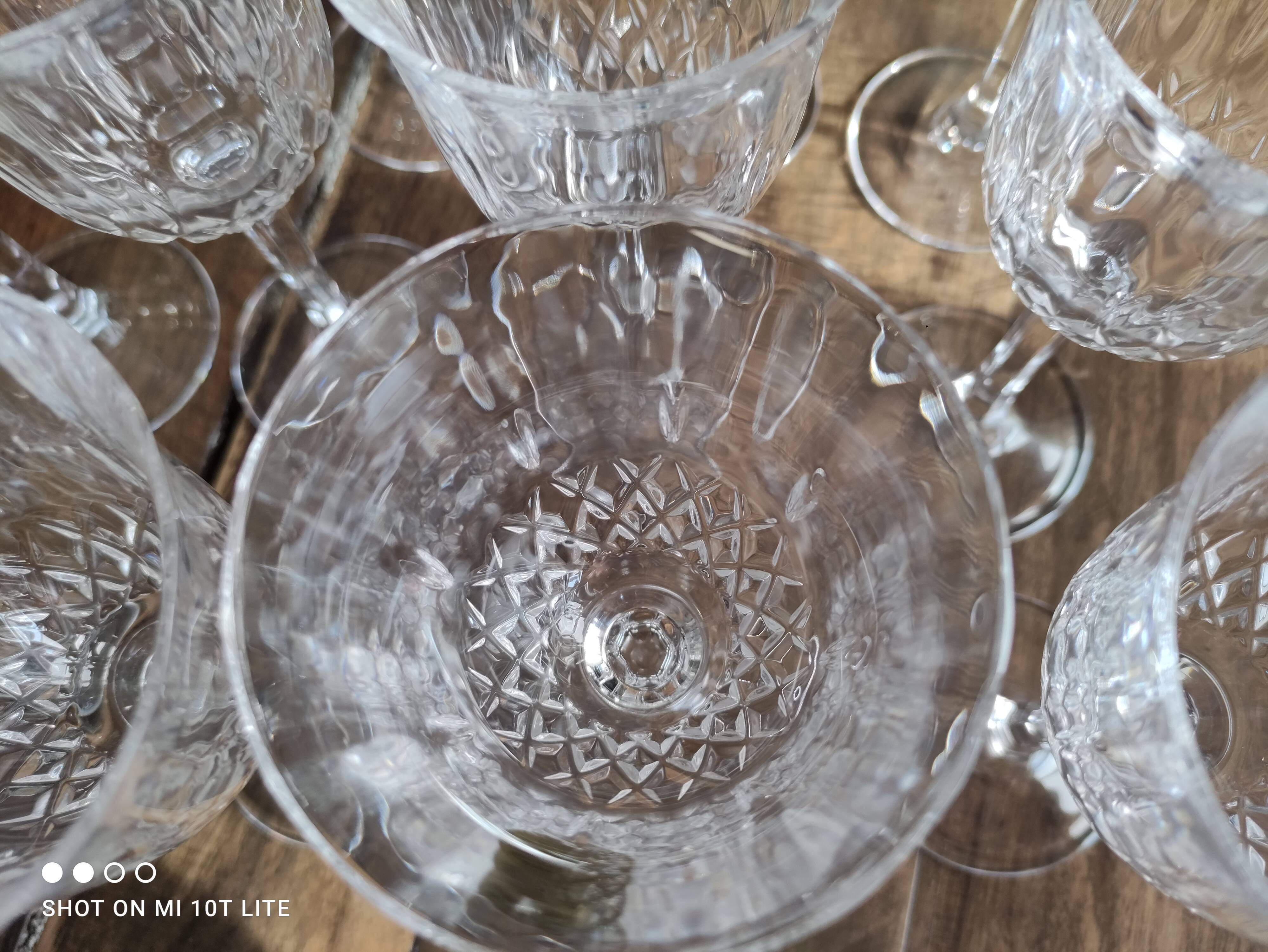 Lot de 12 verres à vin blanc vintage en cristal italien modèle Capri avec boites d'origine
