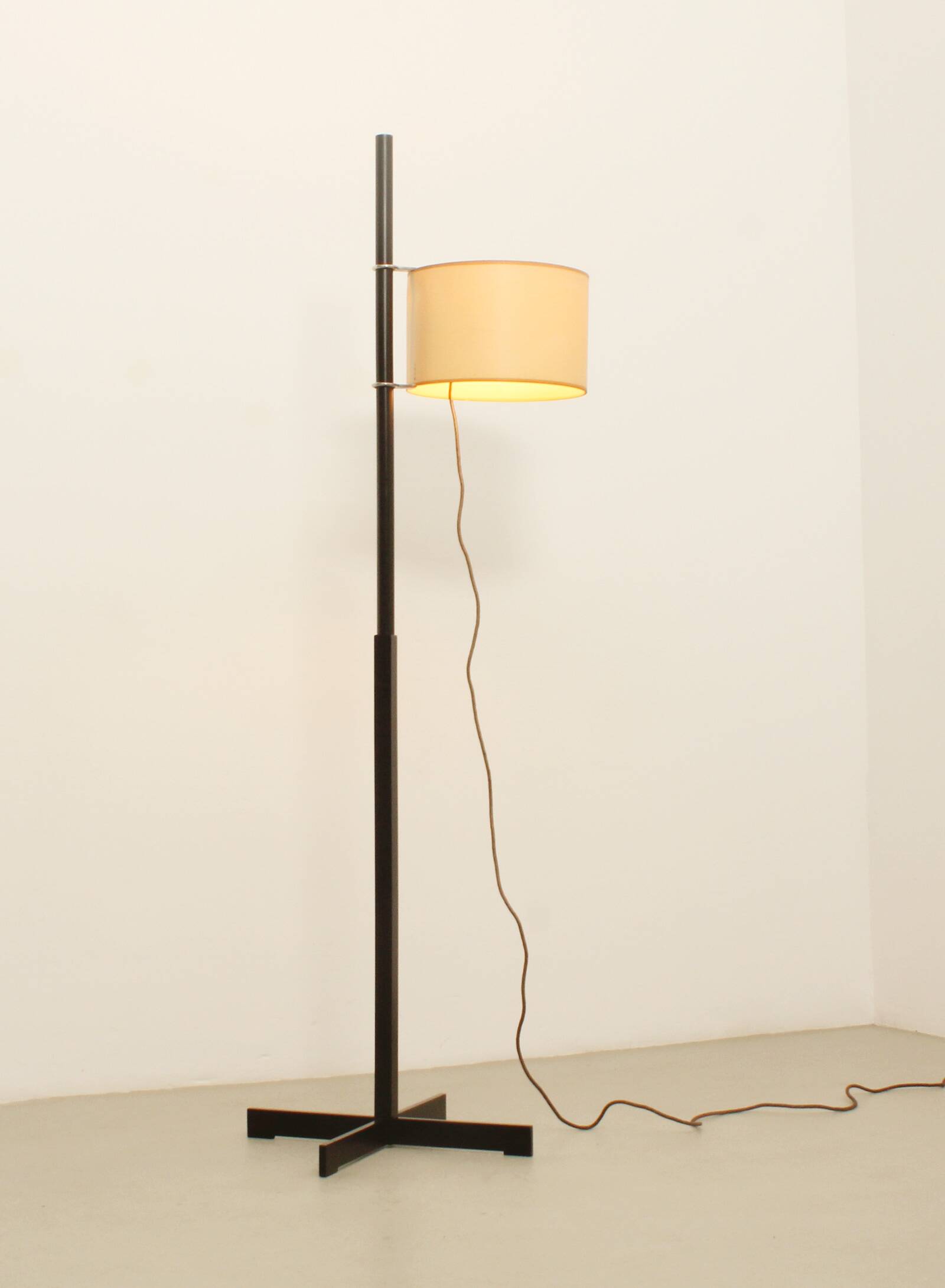 TMM floor lamp by Miguel Milá for Tramo, Spain, 1962