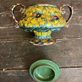 Sweet box with handles, antique caltagirone polychrome ceramic.