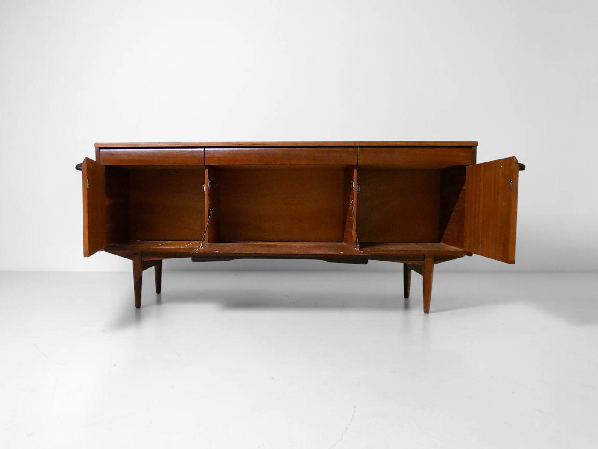 Scandinavian teak sideboard - Vintage 1960s 1970s