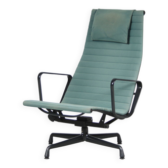 1970s “EA124” chair by Charles & Ray Eames for Vitra, Germany