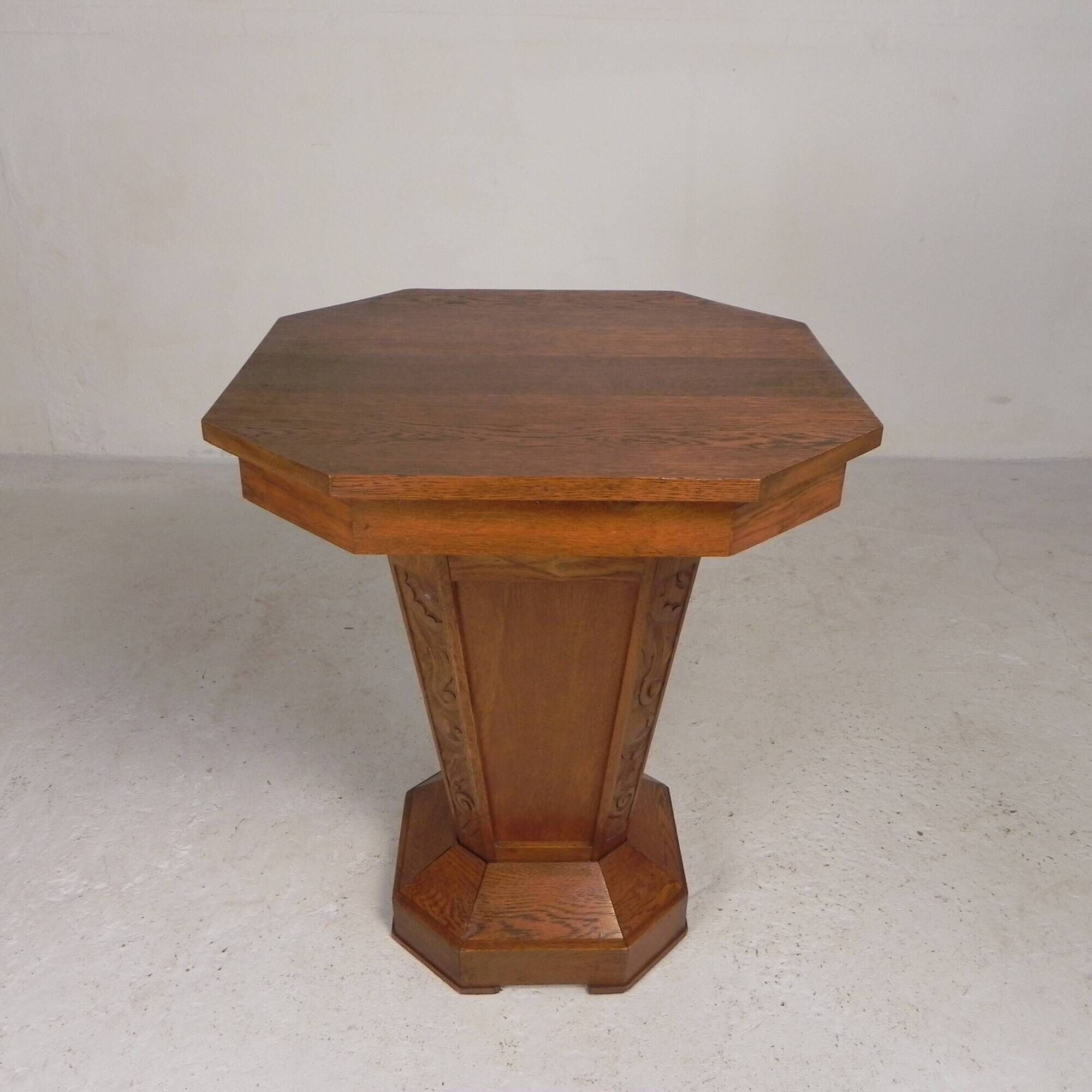 Table d'appoint octogonale Art Déco, chêne, années 1930