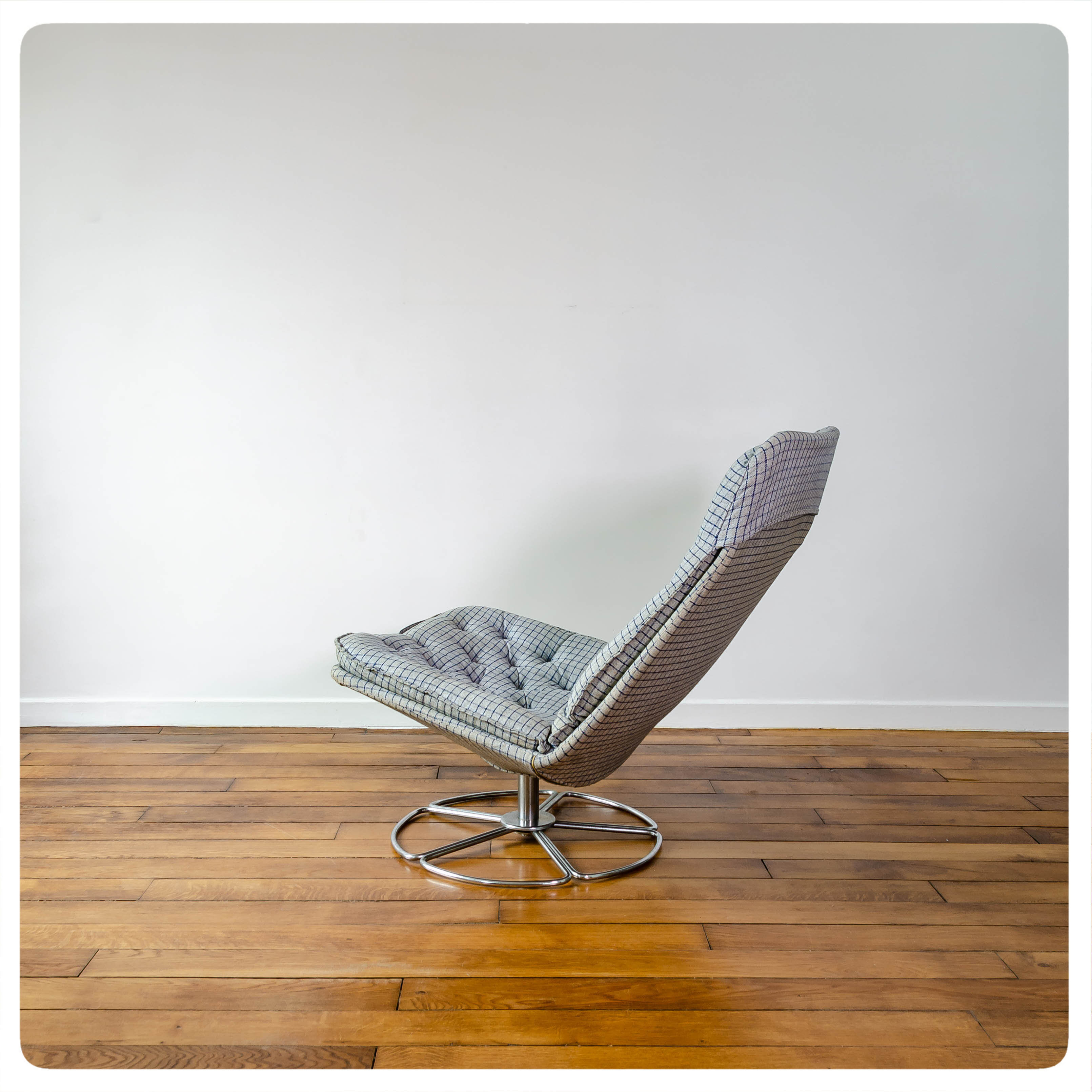 Jan Des Bouvrie's swivel lounge chair for Gelderland, Holland, circa 1970