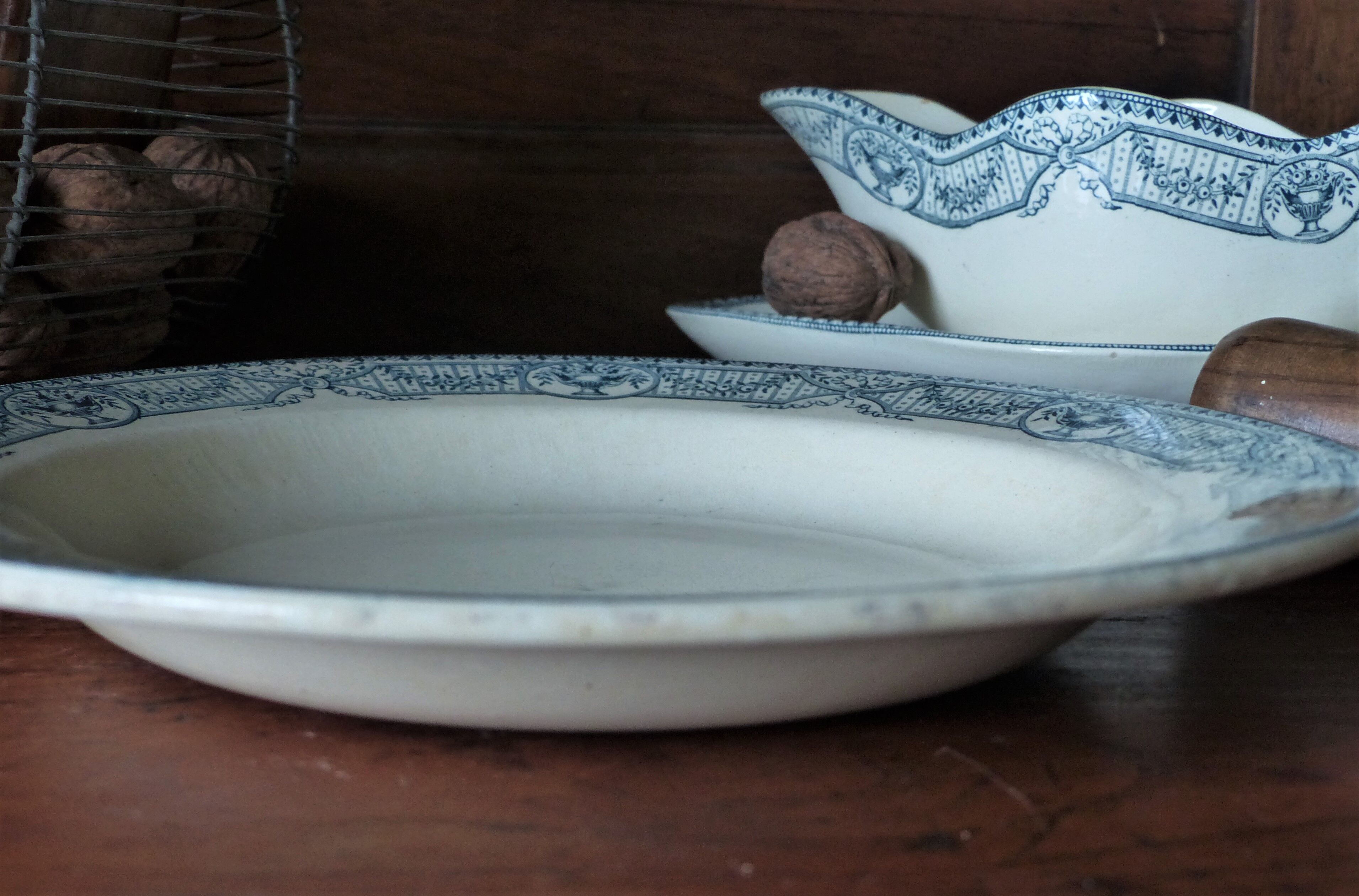 Ancient hollow plates Iron Land Salins