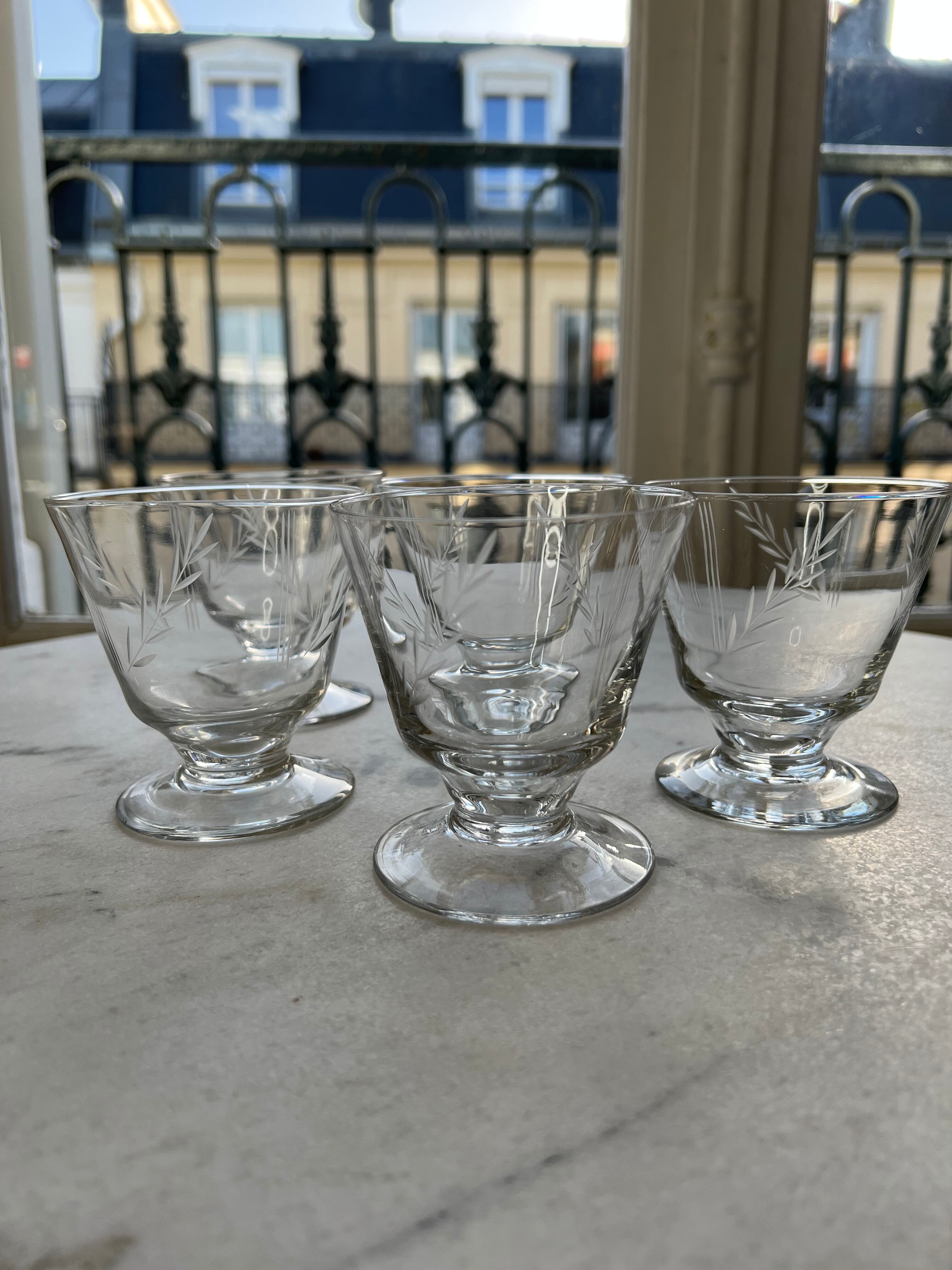 Stemmed glass