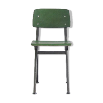 Chaise enfant verte de Friso Kramer