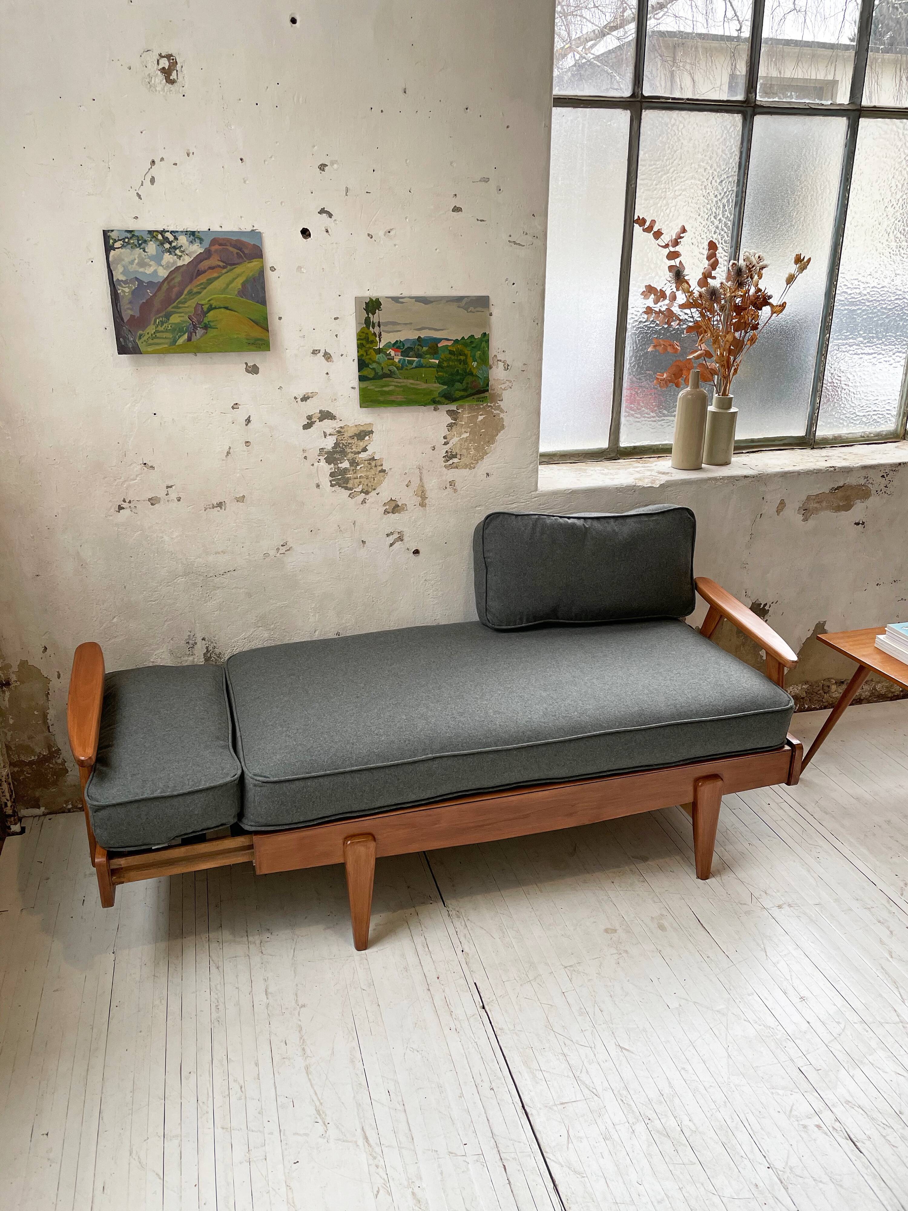 Daybed expandable Scandinavian 2-seater bench
