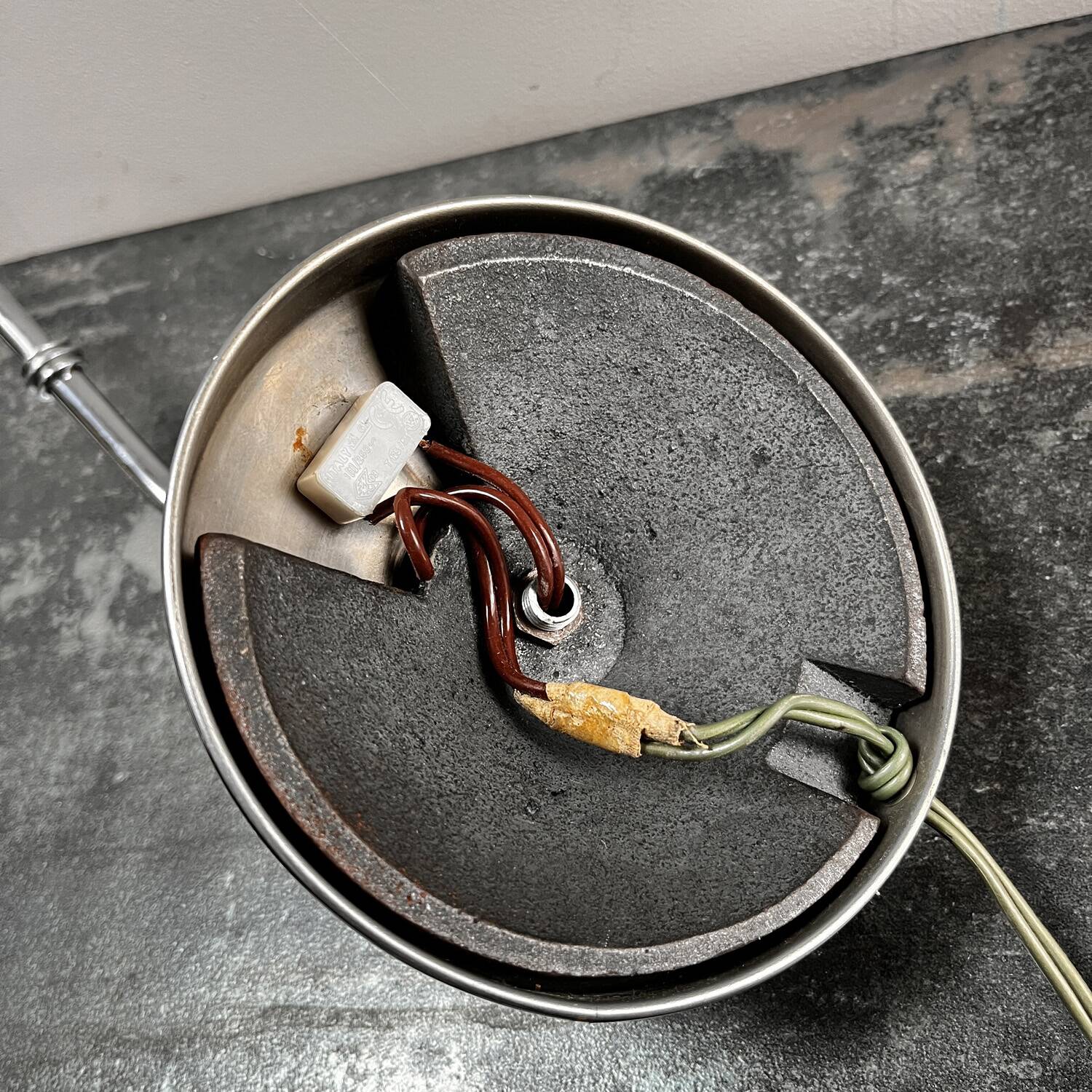 Art Deco adjustable desk lamp