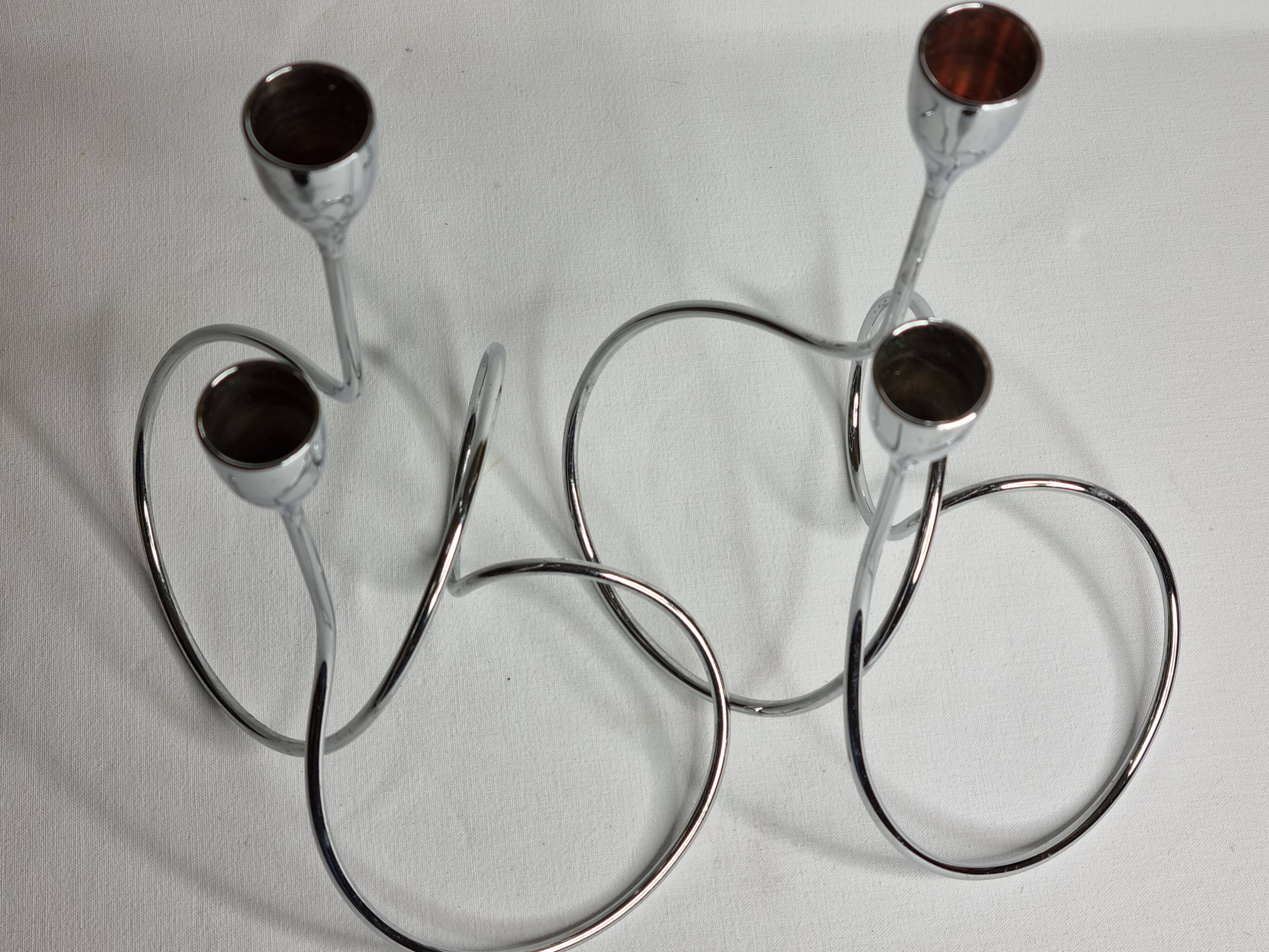 Pair of “Black & Blum” designer candlesticks in chrome-plated metal, 27 cm