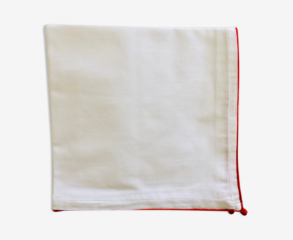 Embroidered cotton napkins