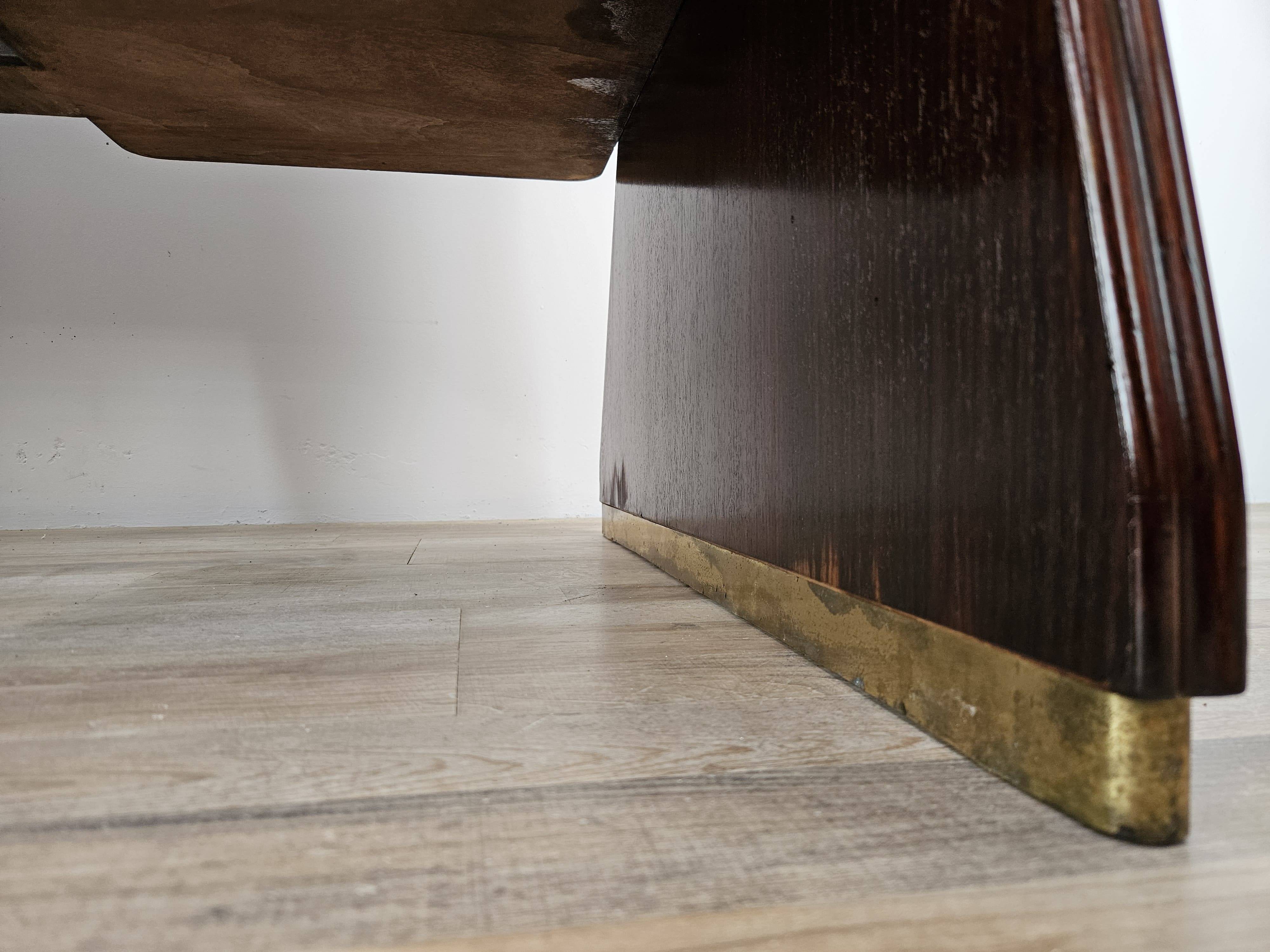 Executive Art Decò desk in exotic wood, glass, and brass