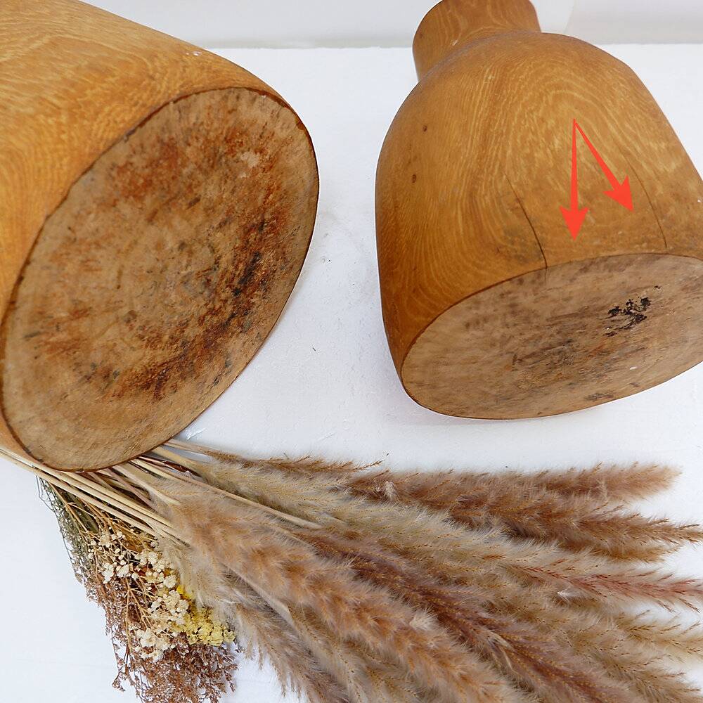 Paire de vases décoratifs vintage en bois de paulownia