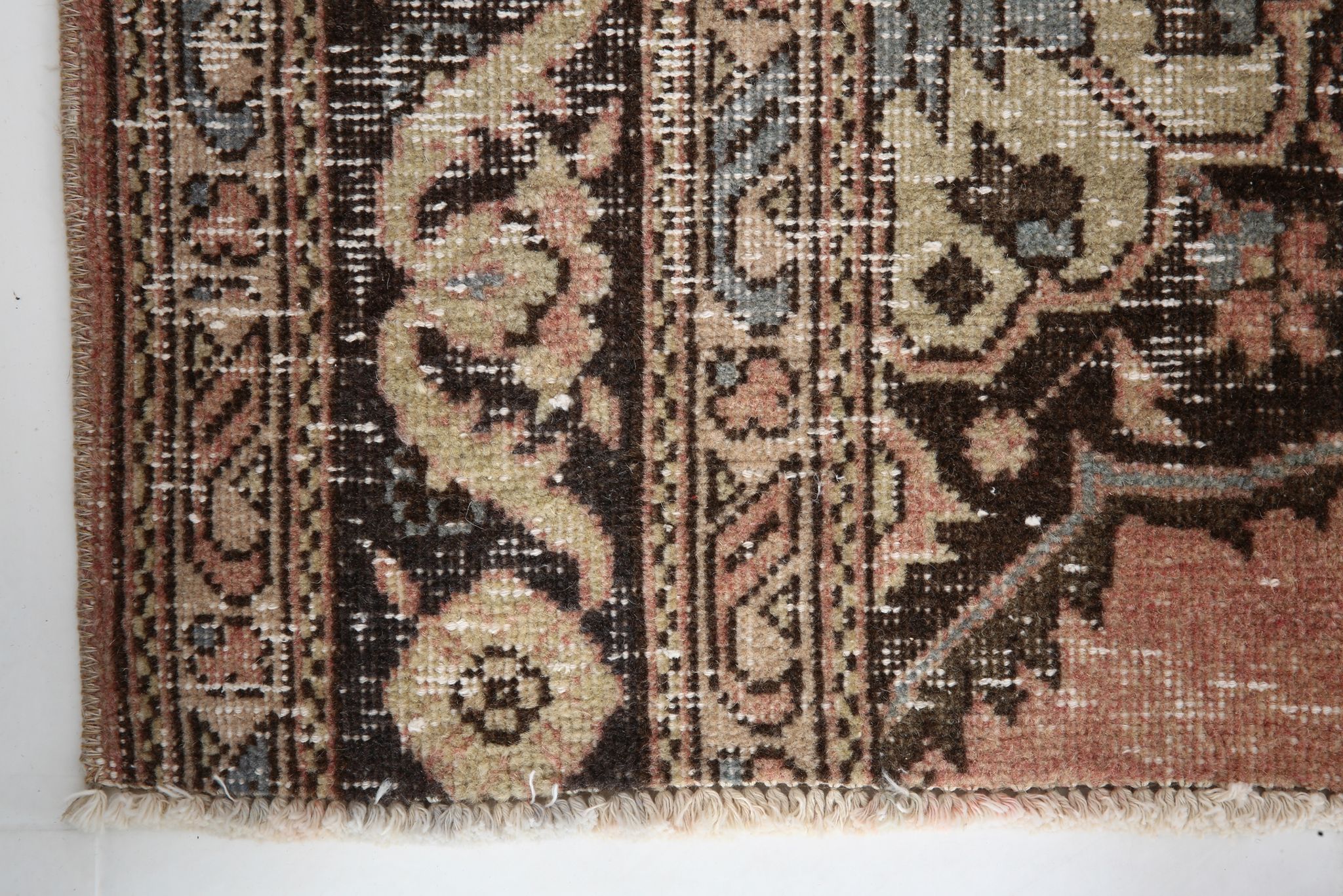 Oriental antique wool vintage rug 232x144cm