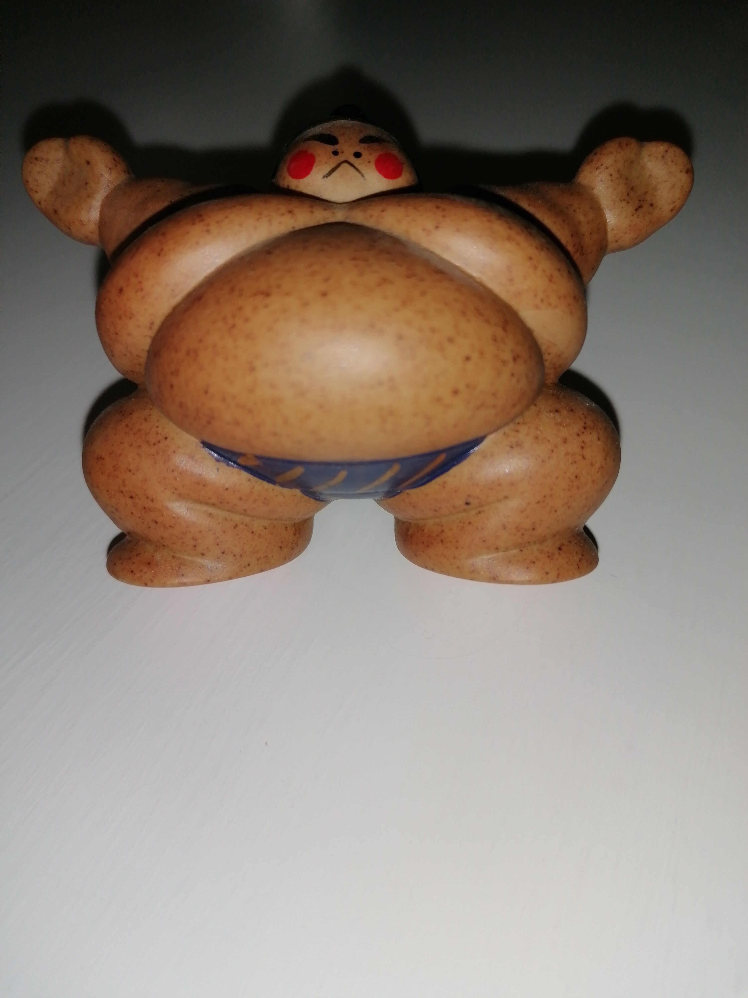 Set of 3 ceramic sumos