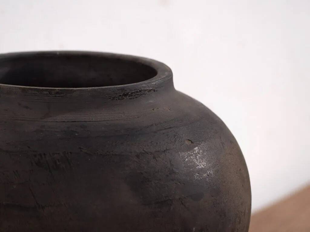 Ancient Asian vase (c.1900) #4