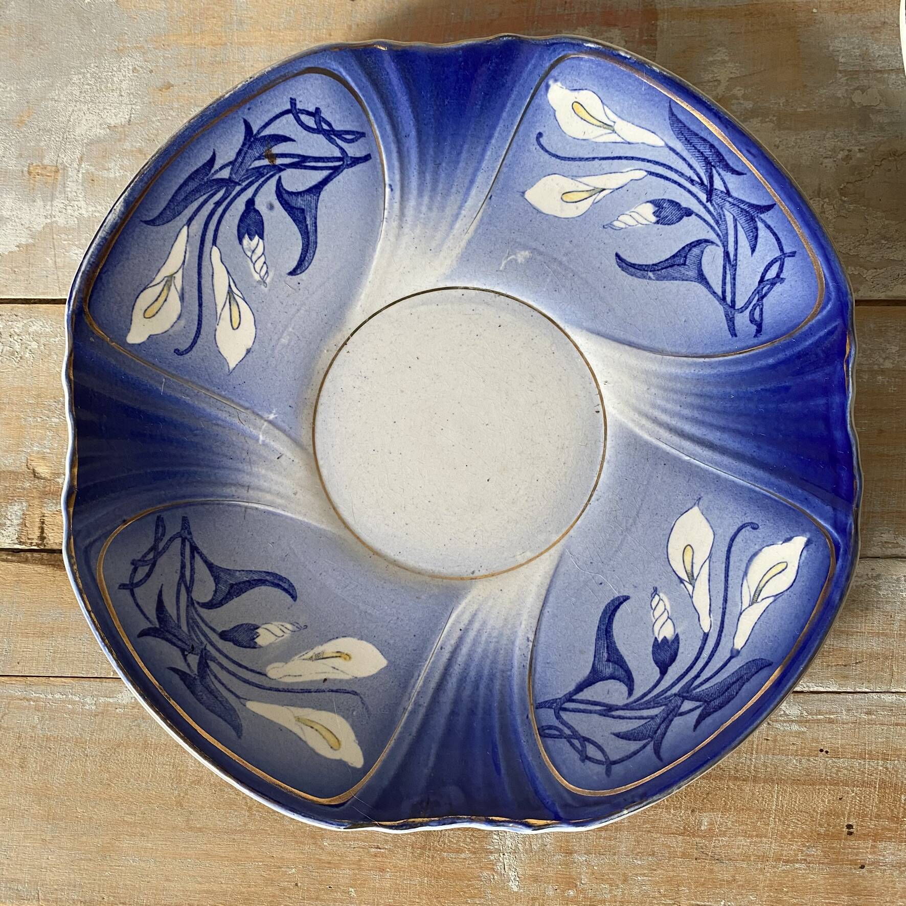 Assiettes  Sarreguemines décor Arum bleu cobalt