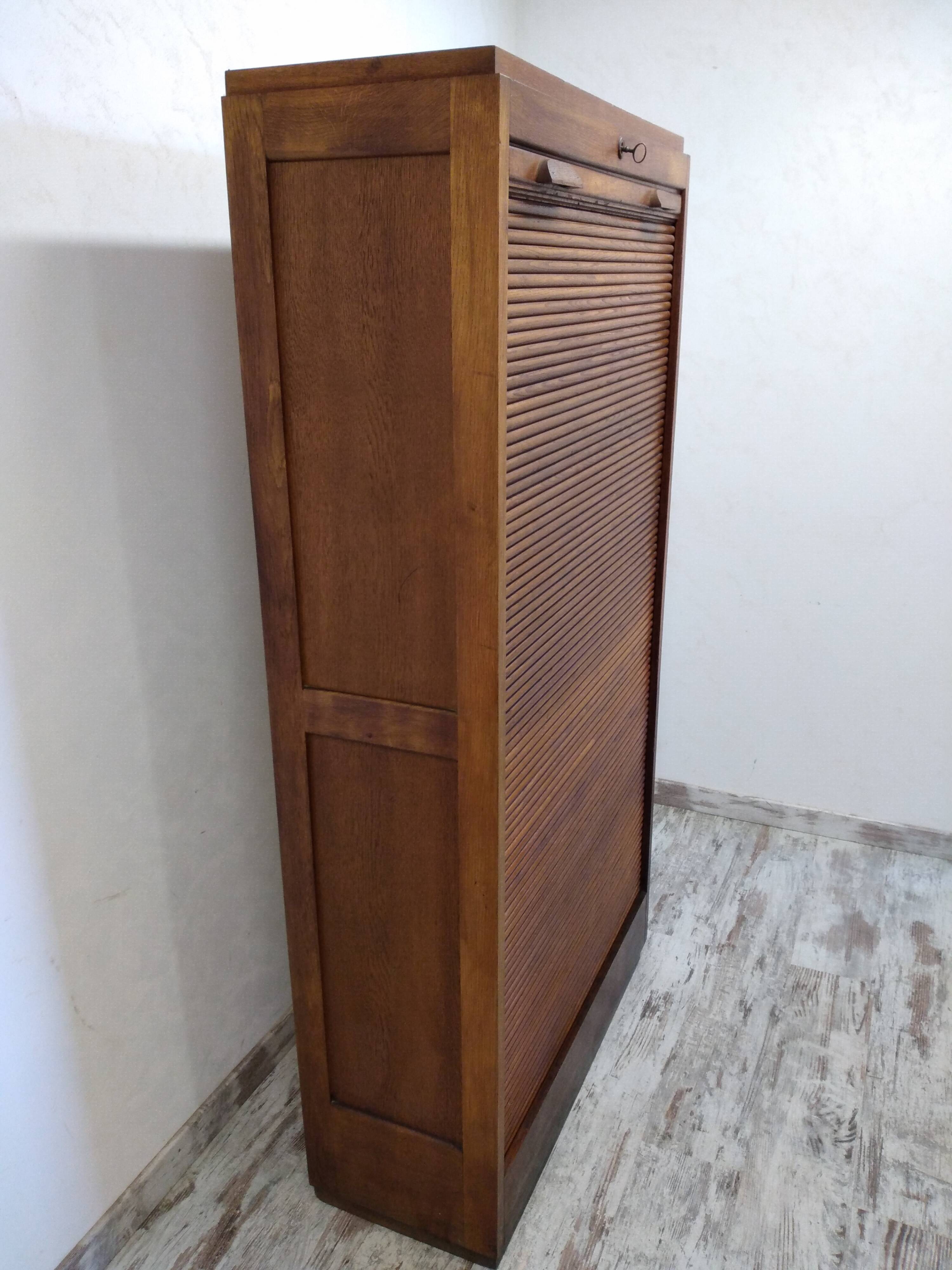 Old curtain binder