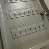 Small key cabinet