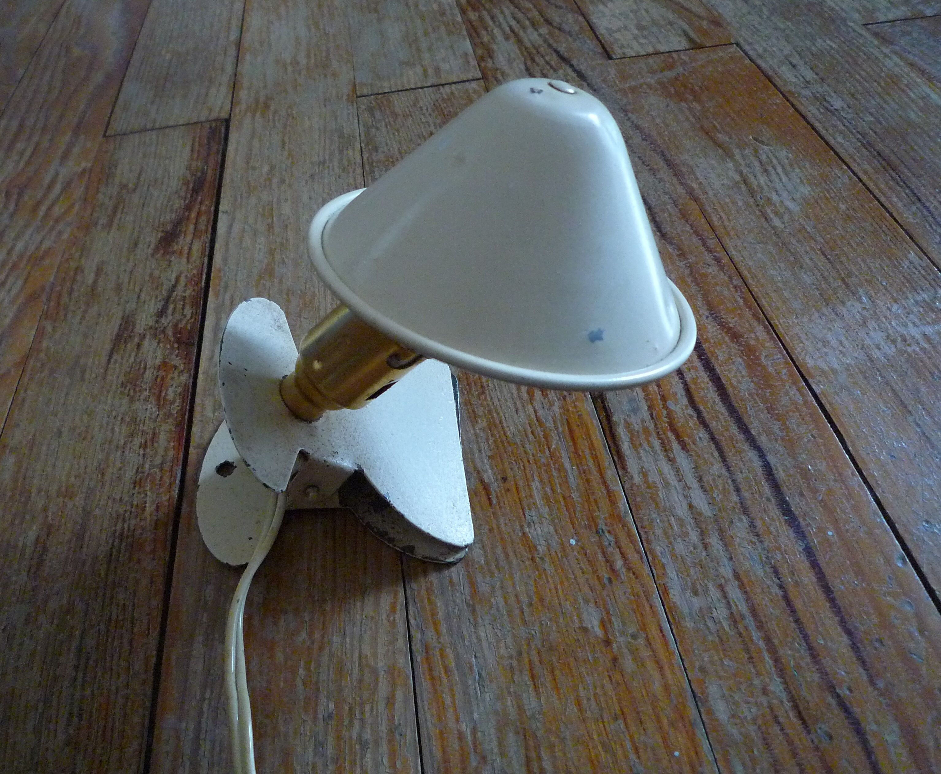 Mushroom lamp with cream white clip, 70s