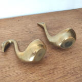 Couple of brass swans