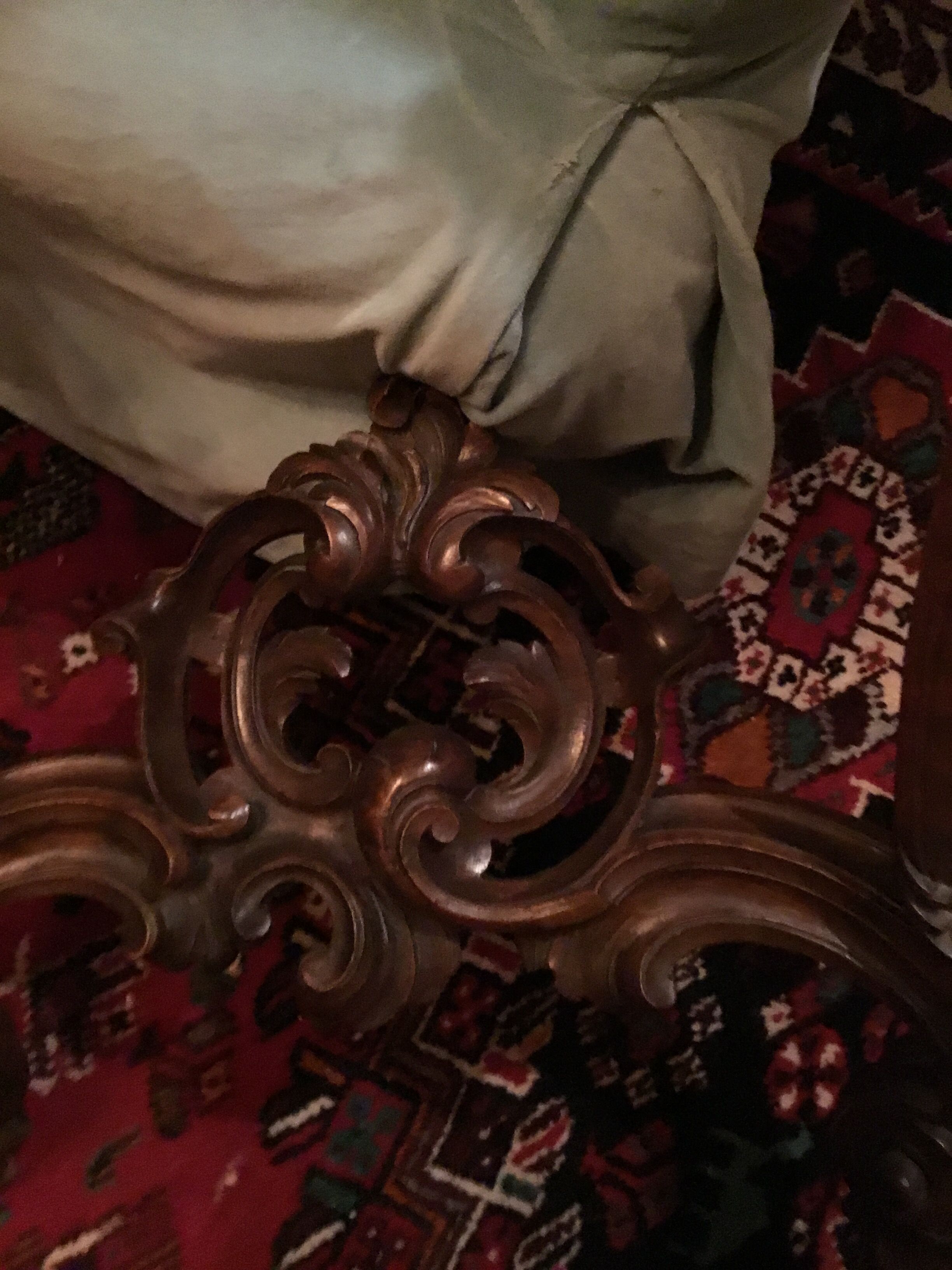 Walnut console style Louis XV marble top, epoque Napoleon III