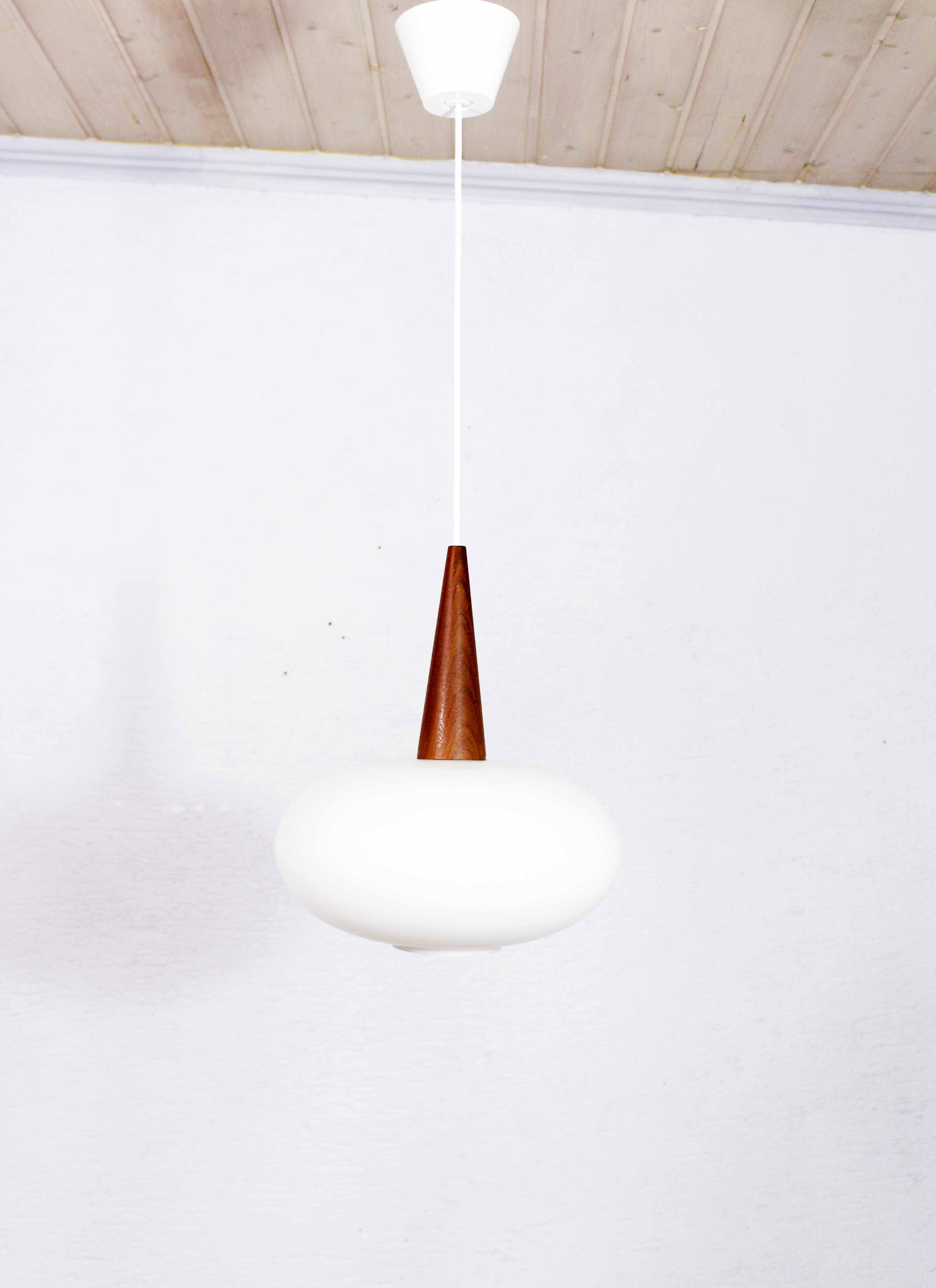 Louis Kalff's suspension for Philips