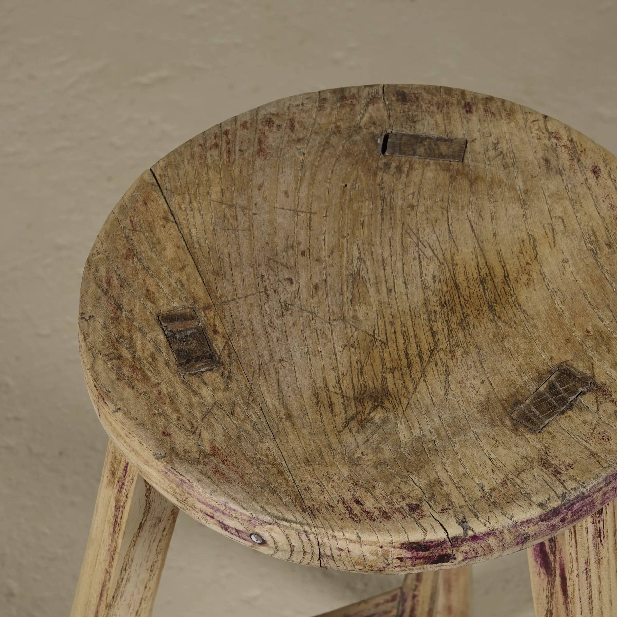 Gong - Antique Chinese elm stool, round seat no. 2