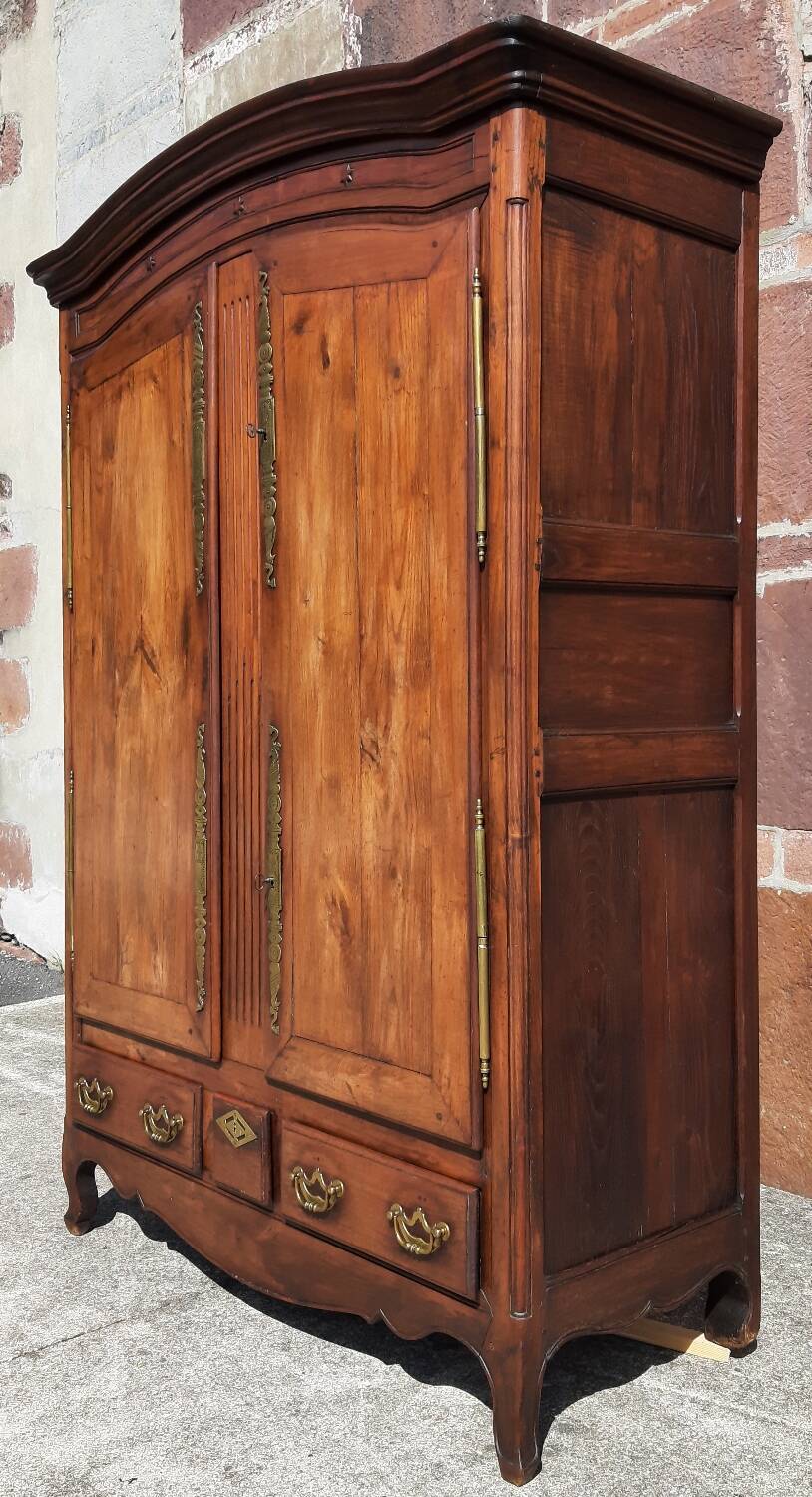 "Gendarme Hat" wardrobe, Louis XV.