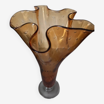 Tulip-shaped blown vase. 39cm
