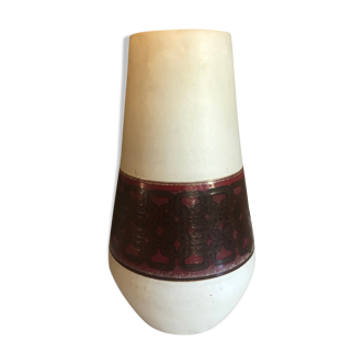 Vase en céramique blanc et rouge