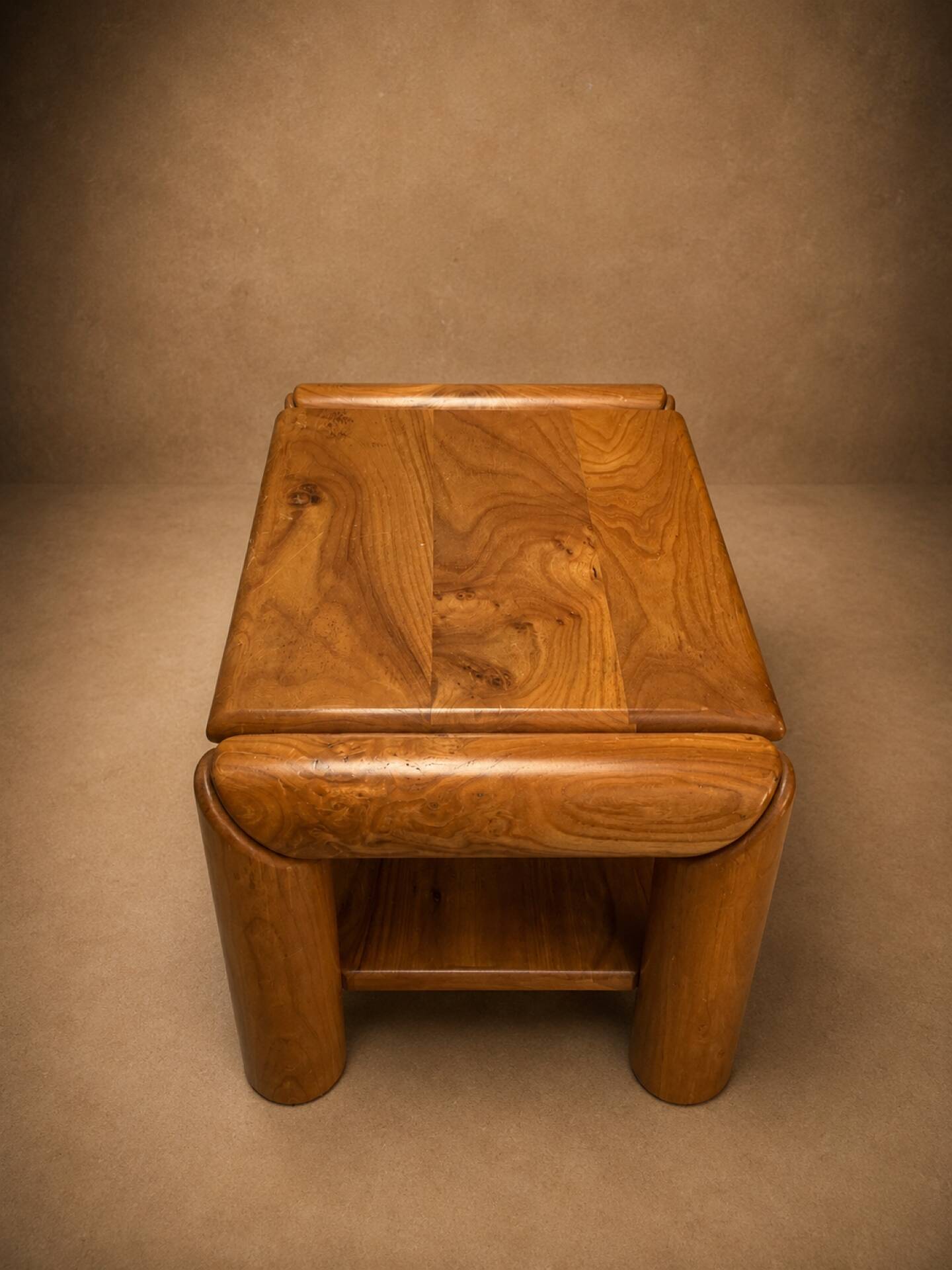 modular side tables Regain house