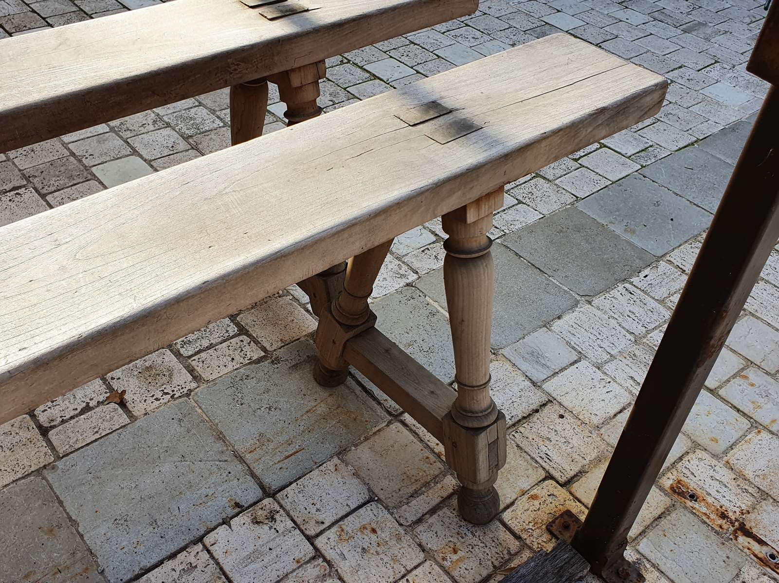 Pair of old decapes benches