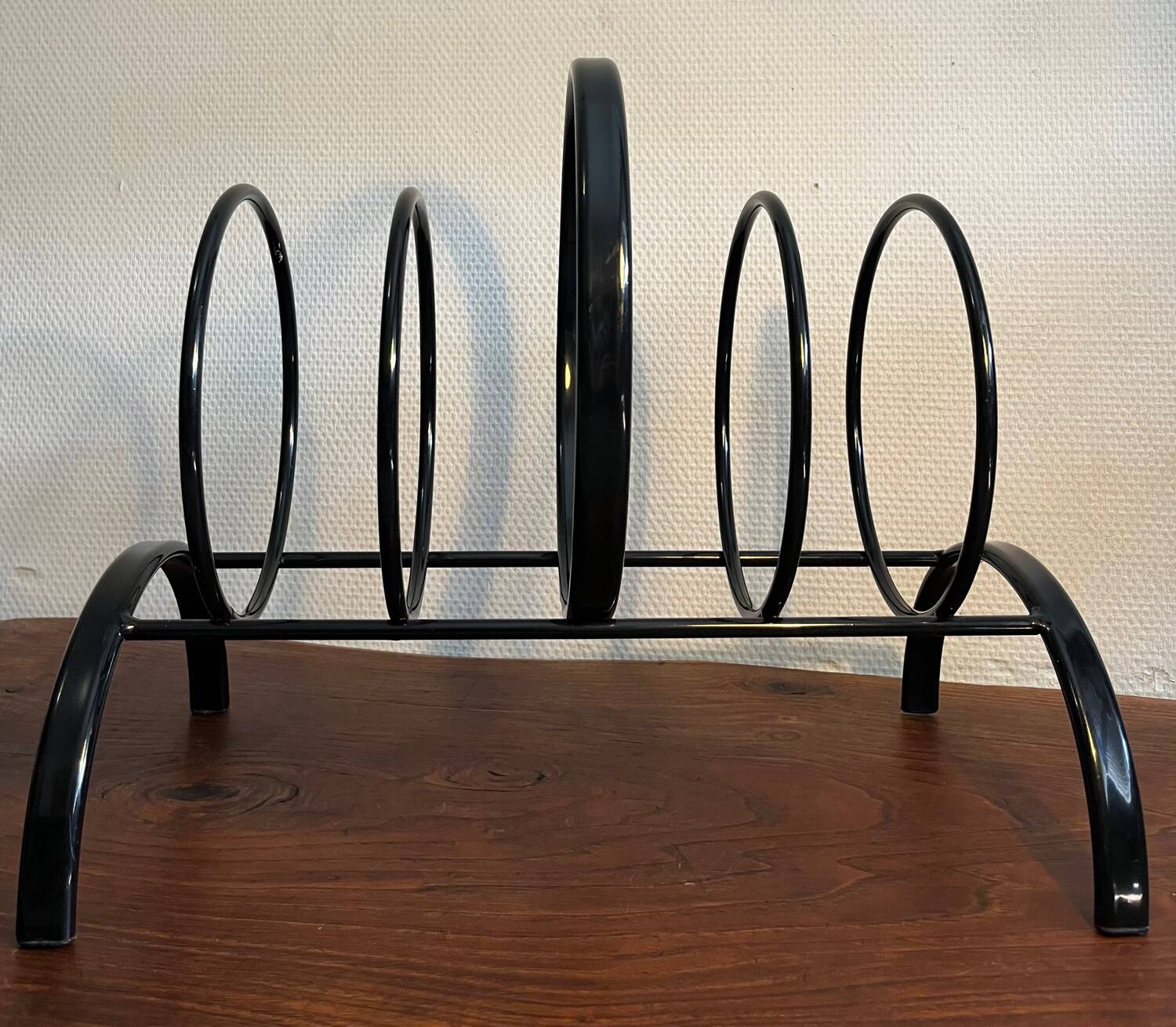 Porte revue métallique