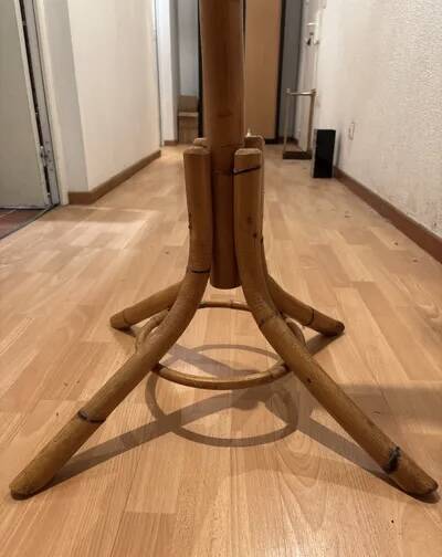 Vintage Parrot Coat Rack in Bamboo and Rattan (1960s)