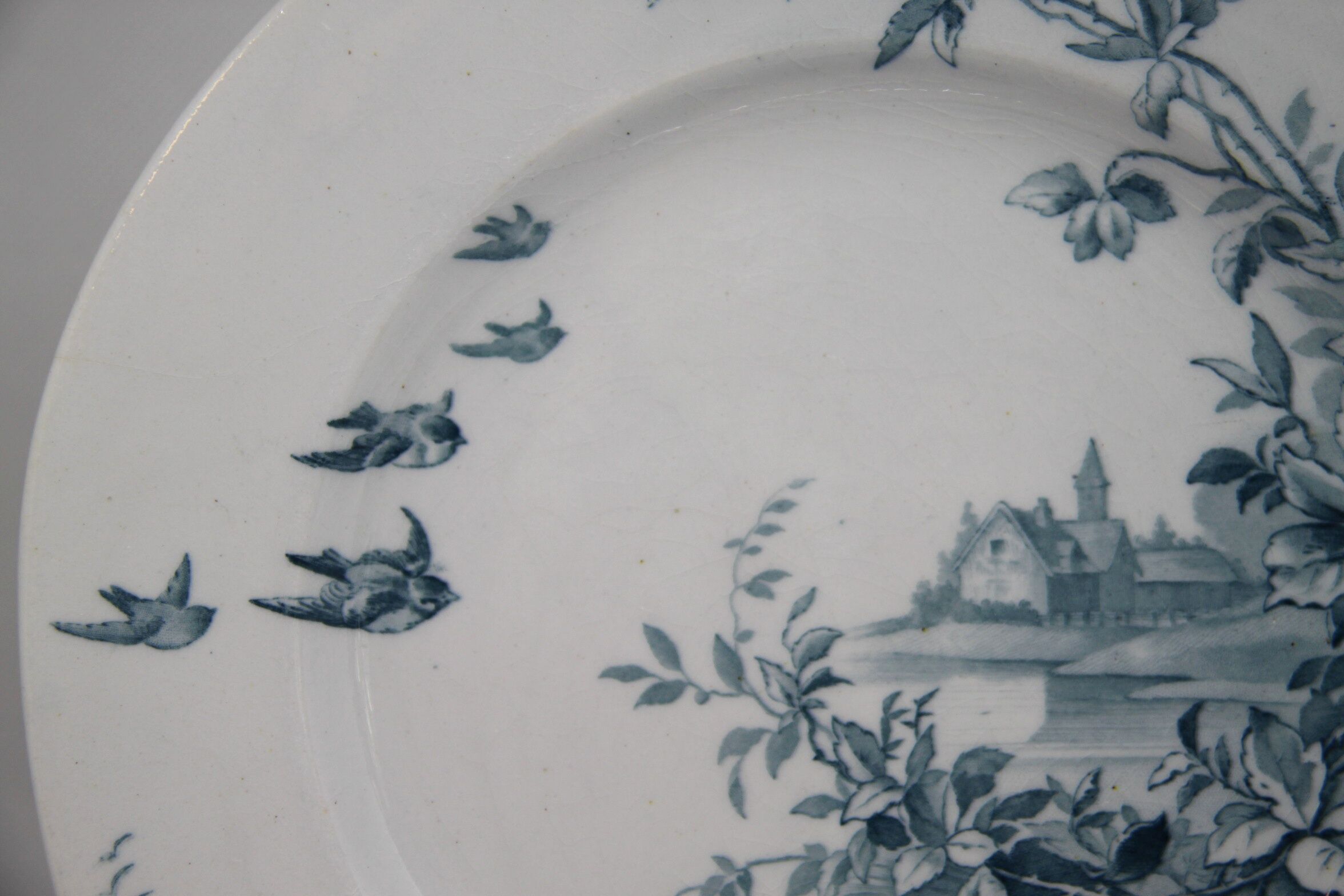 Assorted 3 dessert plates, terre de fer