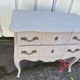 Commode sauteuse
