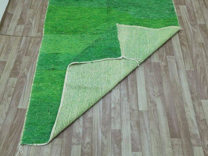 Handmade Moroccan wool Berber rug size 100 x 200 cm