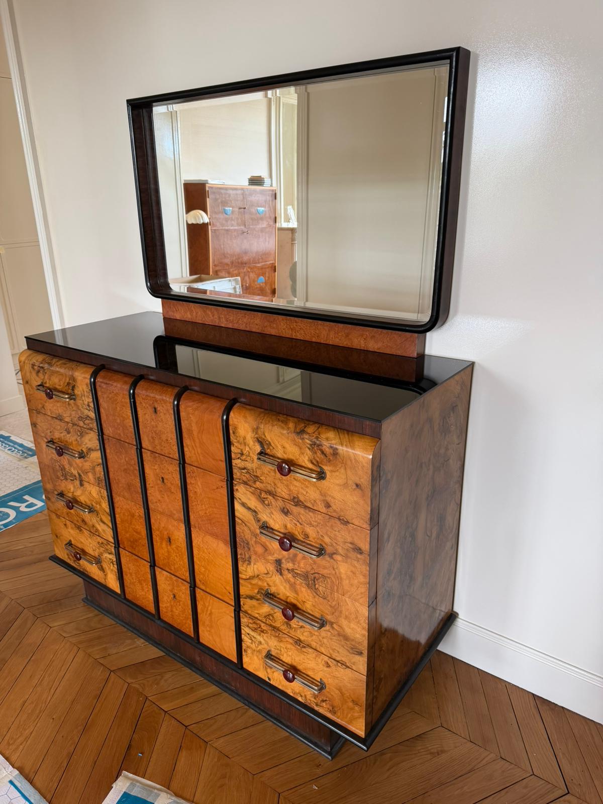 Commode Art Deco
