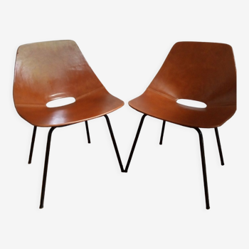 Set of 2 Pierre Guariche leather chairs