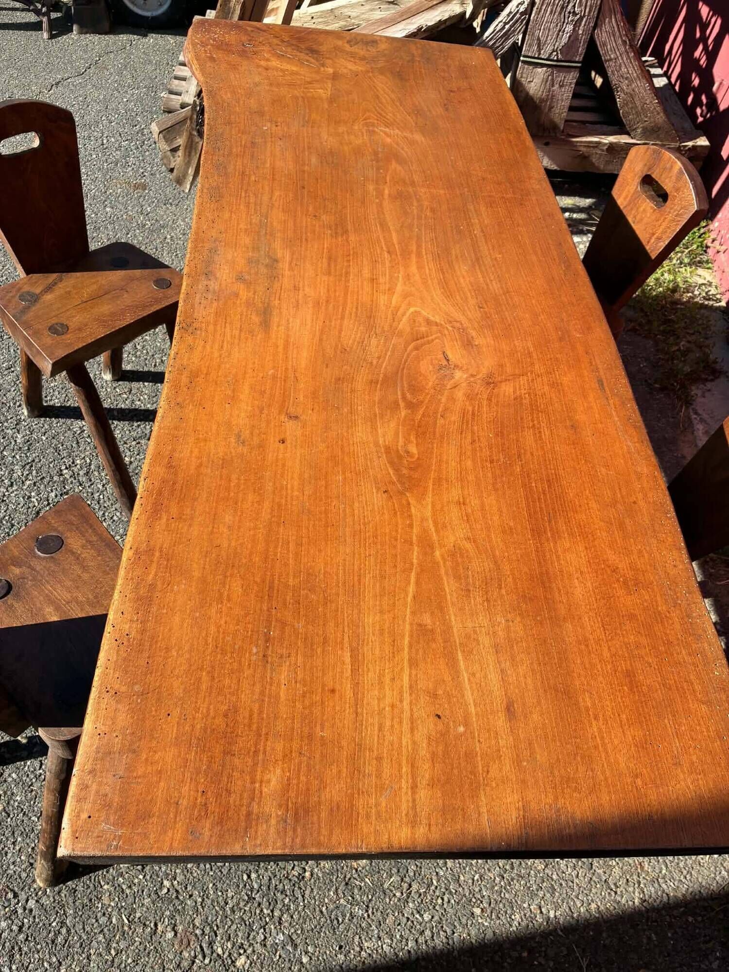 Table and 4 wooden chairs set