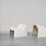 Pair of 'Space Age' Fibreglass 'Toga' Armchairs by Sergio Mazza for Artemide