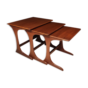 Série de trois tables