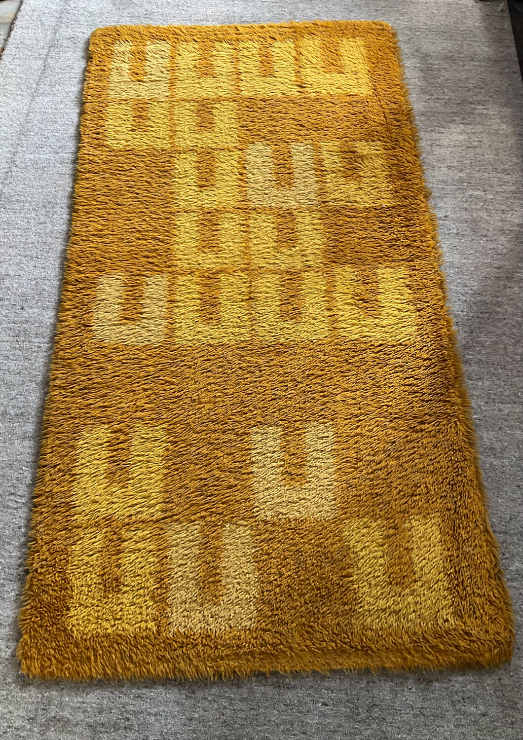 Tapis vintage des années 70 pure laine
